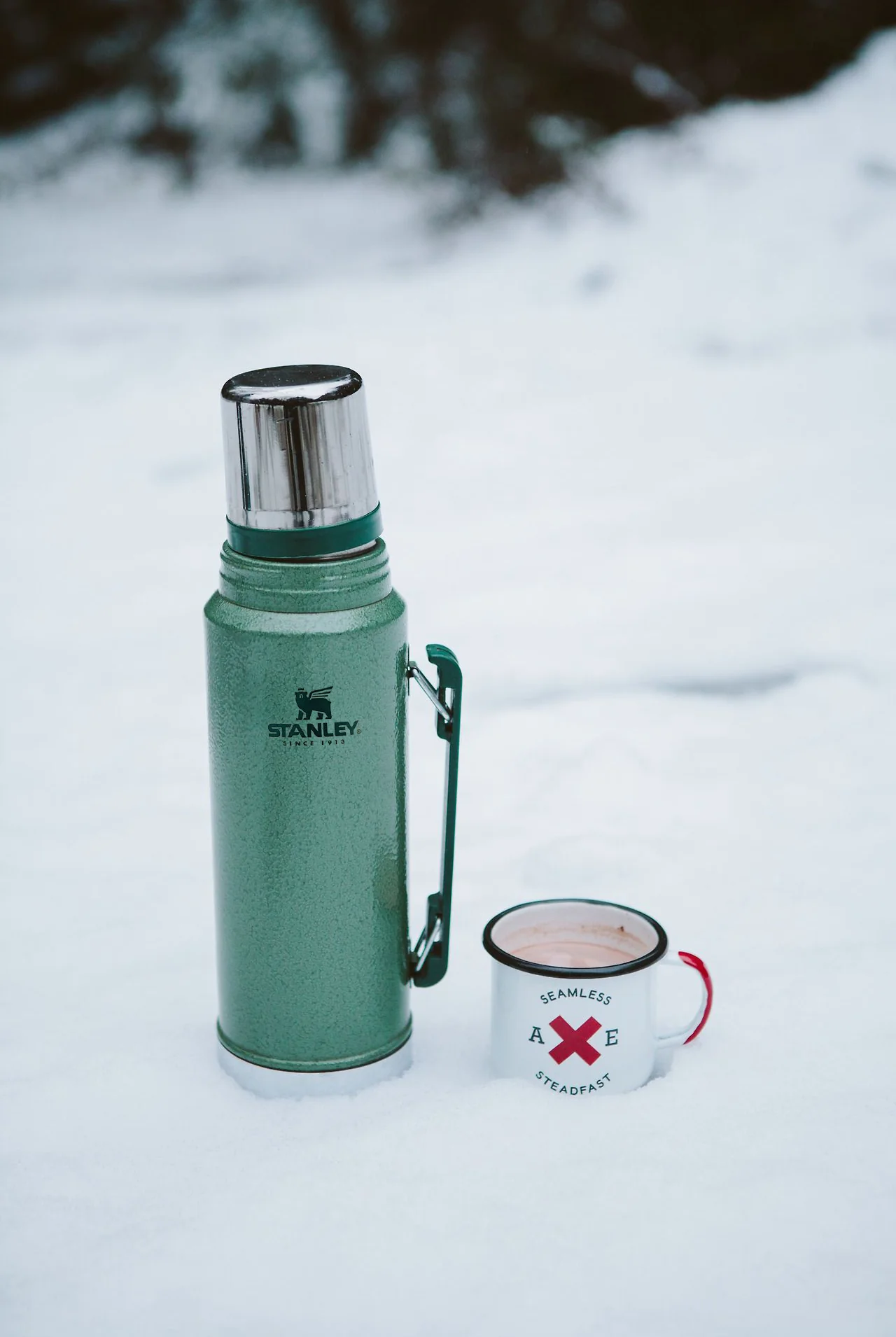 Classic Legendary Bottle 1L - Hammertone Green - Image 2