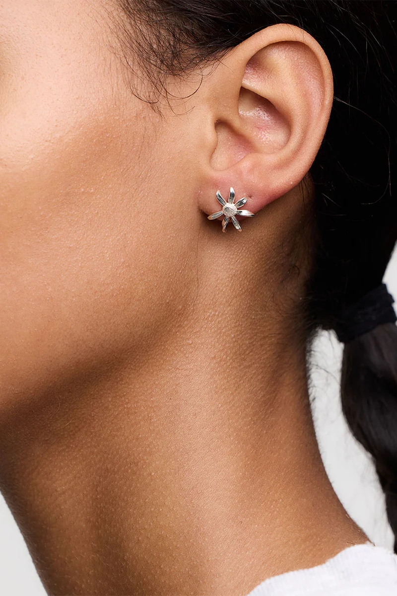 Daisy Stud Earrings - Sterling Silver - Image 3
