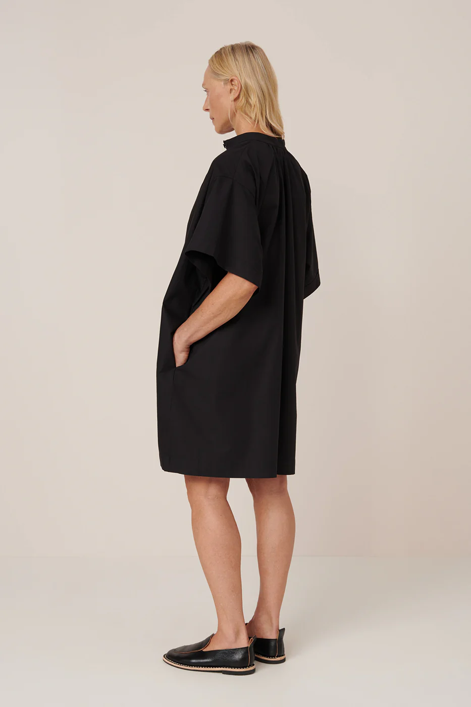 Gallery Dress - Black - Image 4