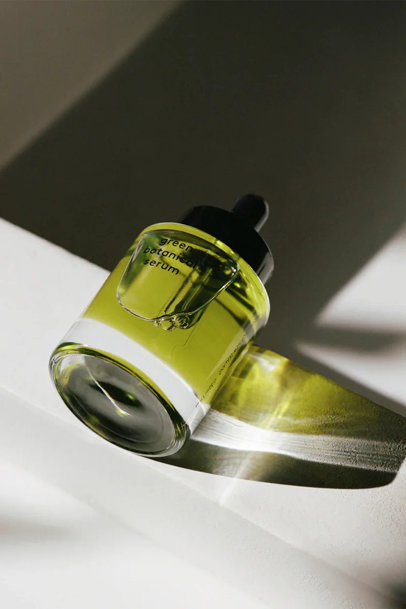 Green Botanical Serum - Image 4