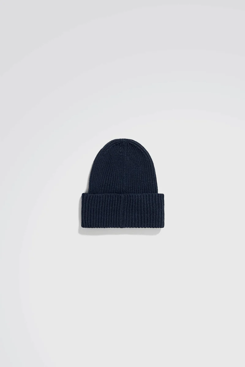 Merino Lambswool Rib N Logo Beanie - Dark Navy - Image 3