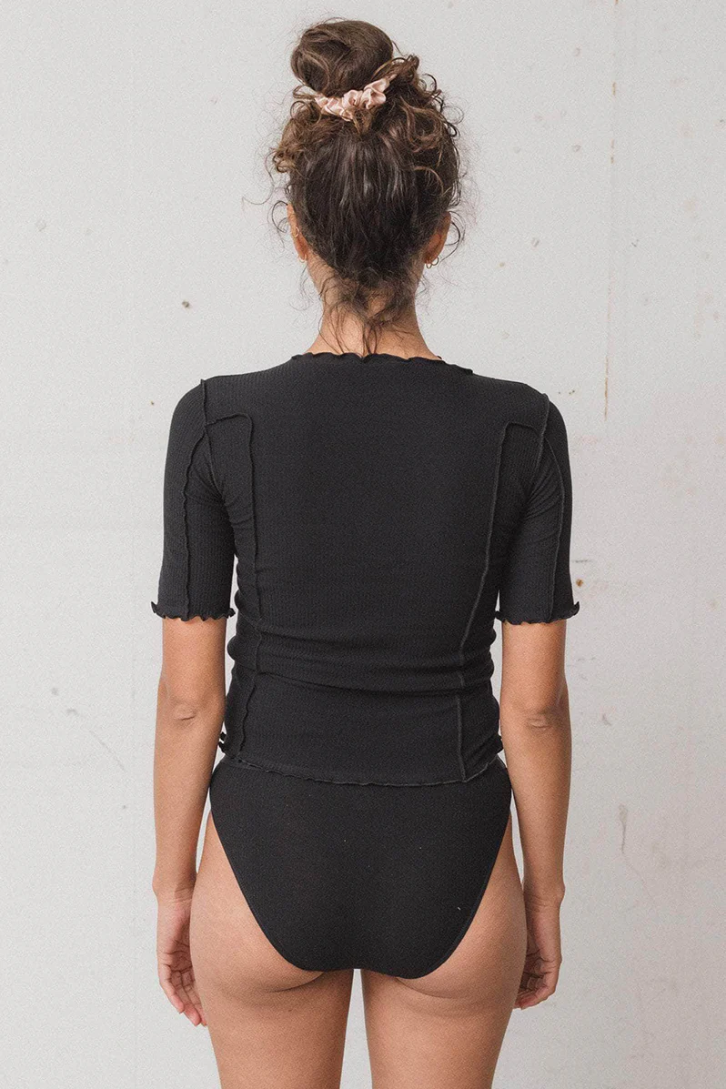 Omato 3/4 Tee - Black - Image 2