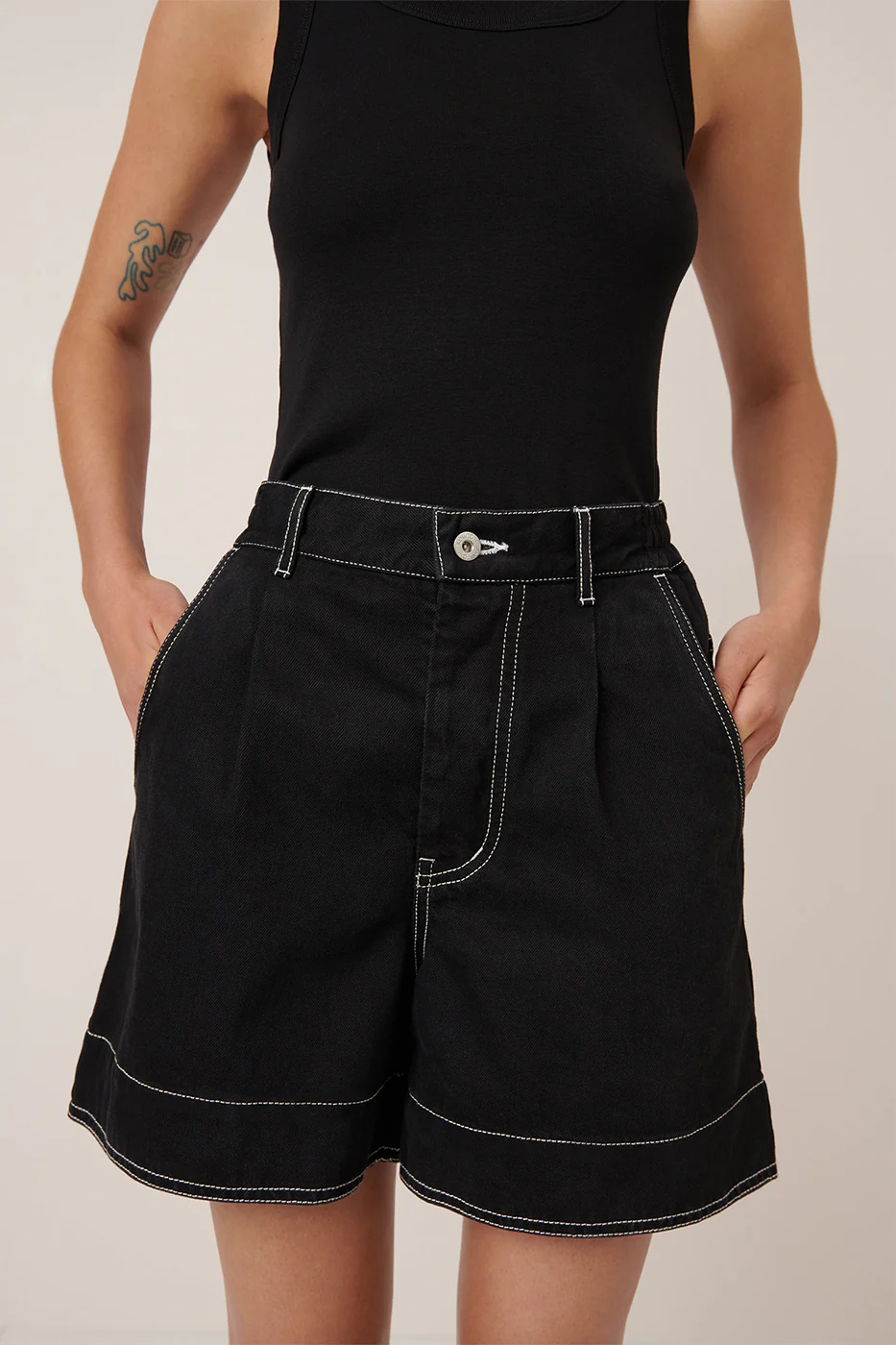 Outline Shorts - Black - Image 2