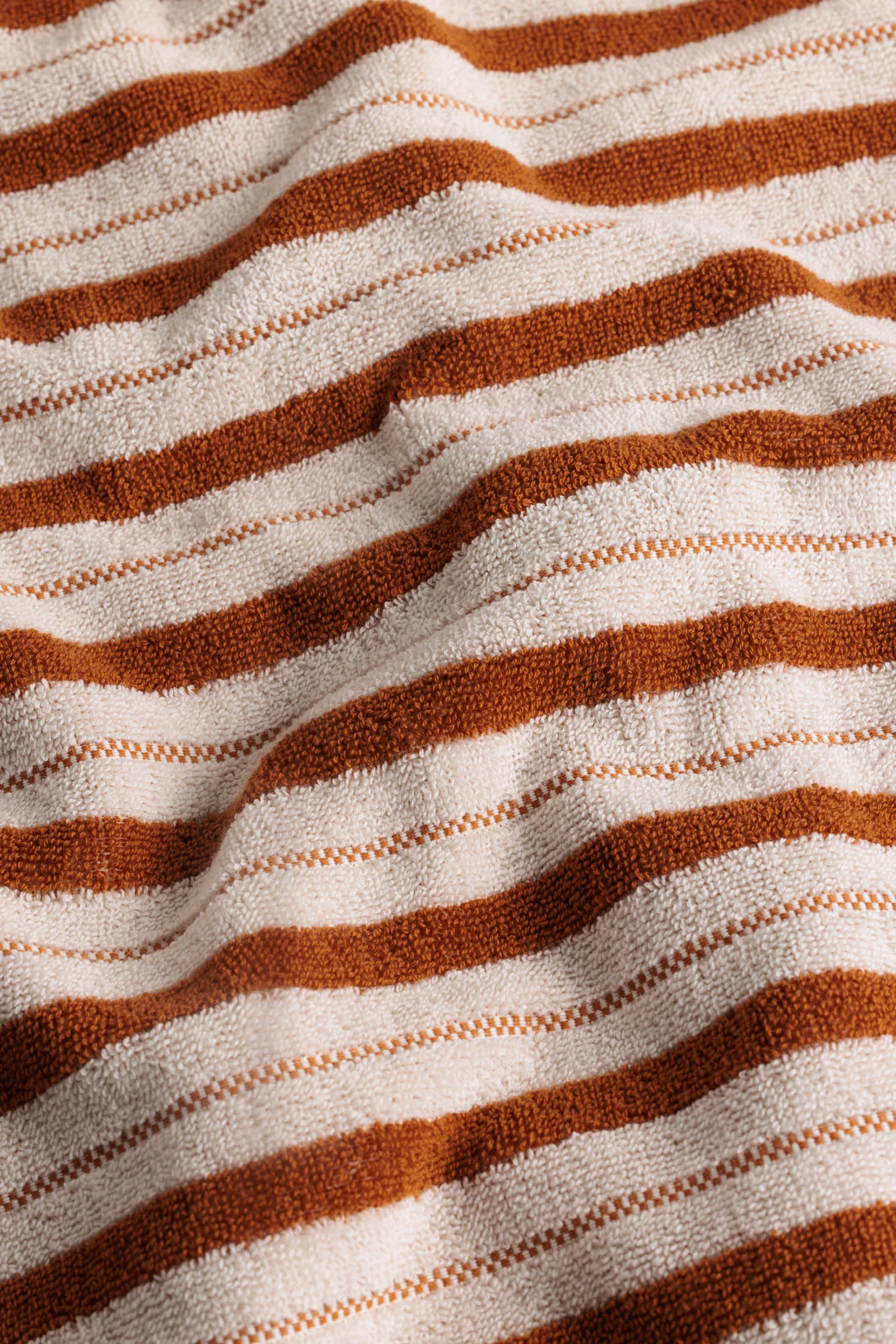 San Luis Hand Towel - Fuyu / Chalk - Image 2