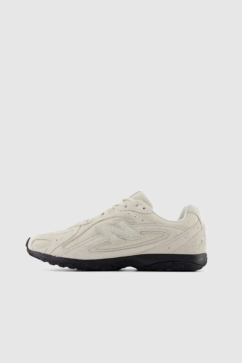 U204L8OV - White / Black - Image 2