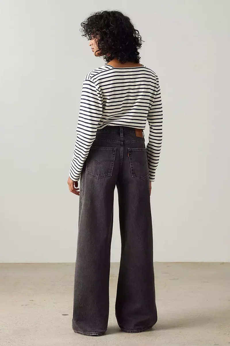 XL Straight Jeans - Influential Lady - Image 3